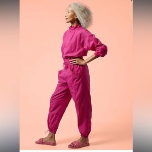 Athleta x Alicia Keys Cutout Utility Jumpsuit - in fuscia size 6.